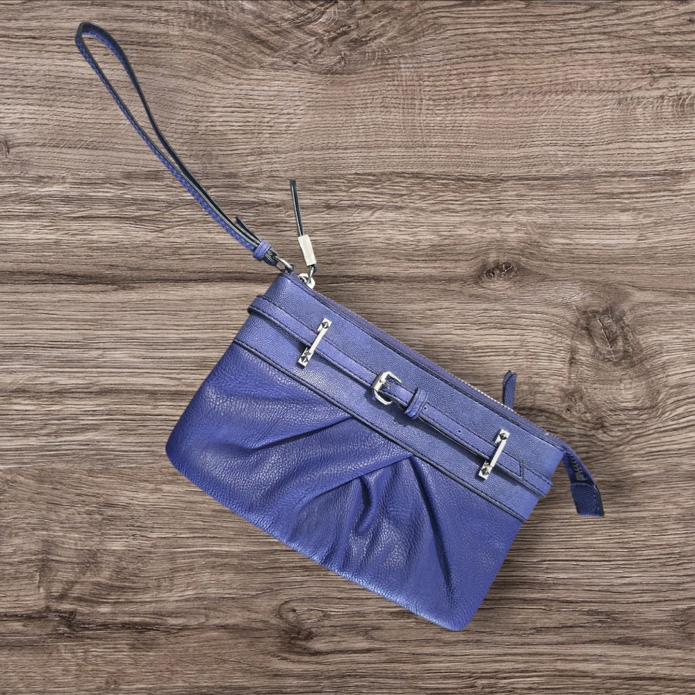 Simply Vera Wang Purple And Silver Medium Wristlet Nwot